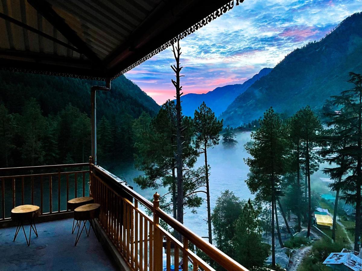 Highland Spirit Hotel Kasol Kültér fotó