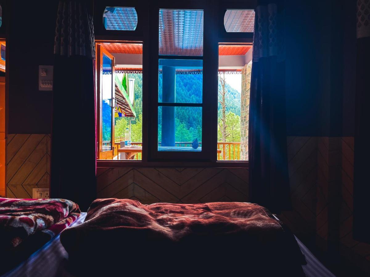 Highland Spirit Hotel Kasol Kültér fotó